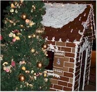 a big Christmas gingerbread house